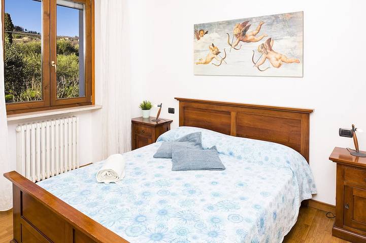Ganze Wohnung, Entspannen Sie sich mit Blick auf den Gardasee in Bardolino, Gardasee-Berge