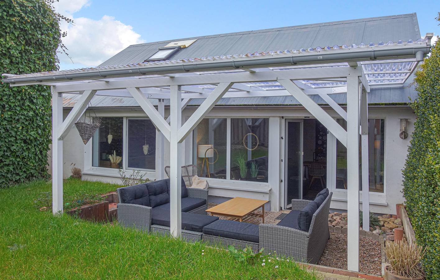 Gemütliche Wohnung mit Terrasse & Parkplatz, 2km nach Otterndorf in Otterndorf, Cuxland