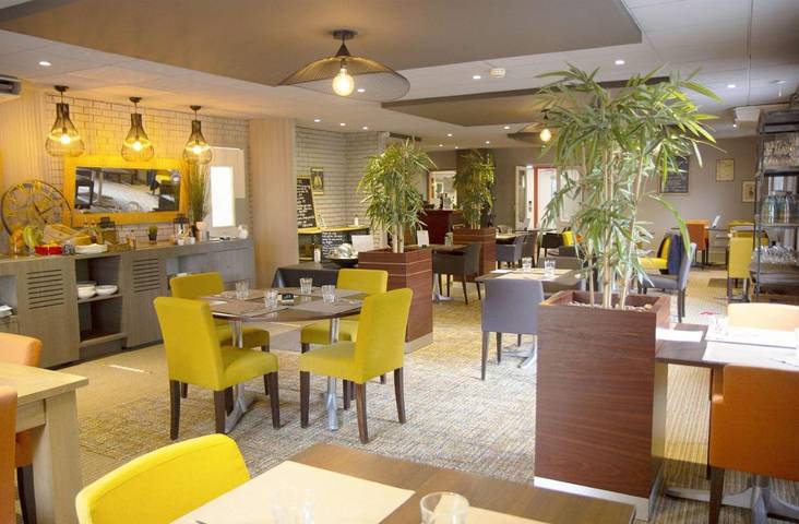 Hôtel pour 4 personnes, avec jardin à Buc - 4