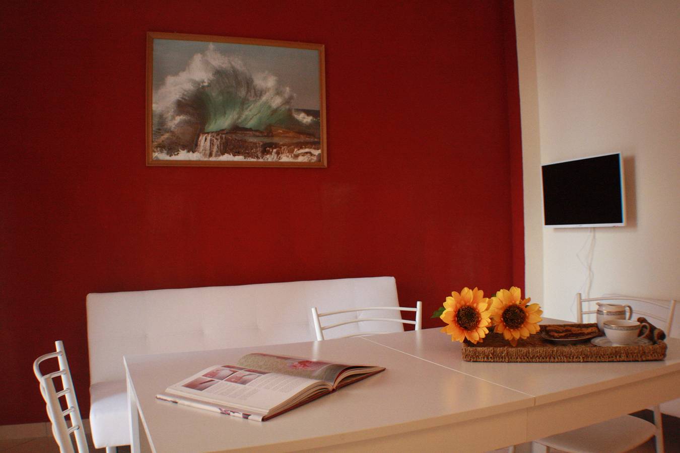 Apartamento entero, Apartamento 'Il Fosso' con vistas al mar, Wi-Fi in Borghetto Santo Spirito, Riviera di Ponente