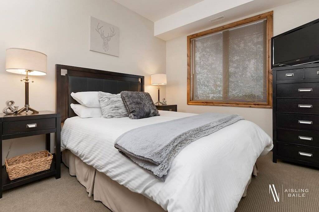 Ganze Wohnung, Heavenly Mountain Hideaway | Pool | Hot Tub in Radium Hot Springs, Kootenay-Nationalpark