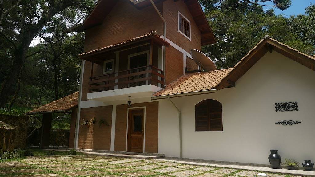 Schönes Haus Zu 5 Minuten Center - Green Hill in Monte Verde, Minas Gerais