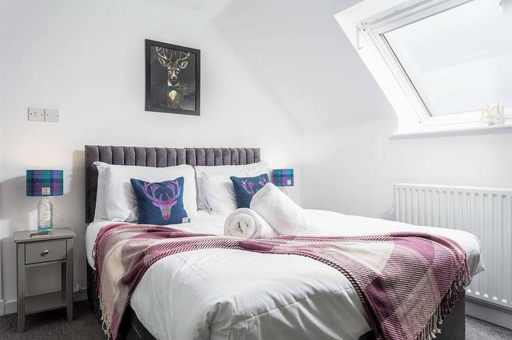 Ganze Wohnung, Stylish duplex apartment in central Troon close to beach. in Troon, Firth Of Clyde