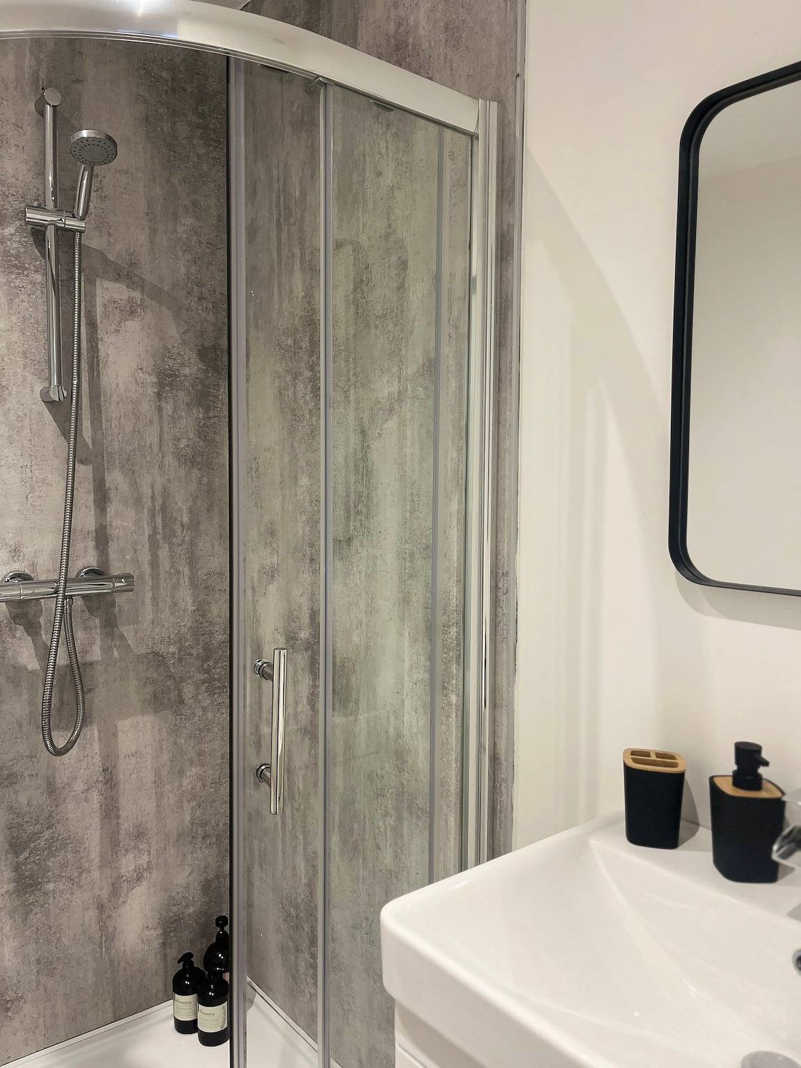 Ganze Ferienwohnung, Cozy Belfast Apartment with 2 Bedrooms in Belfast, Grafschaft Antrim