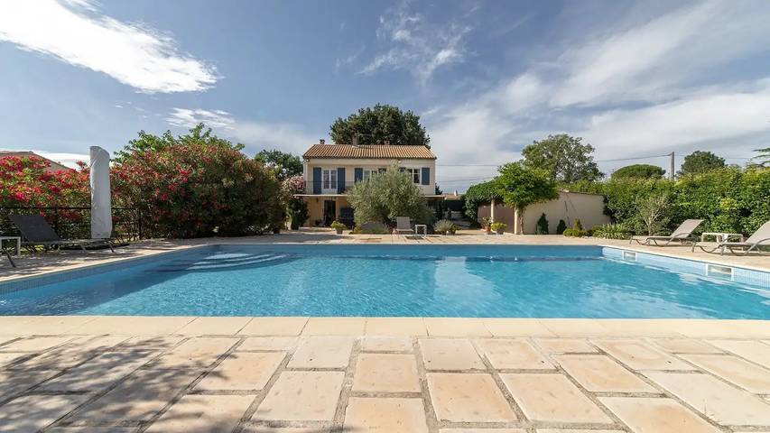 Ferienhaus für 12 Personen, mit Garten und Pool in Carpentras