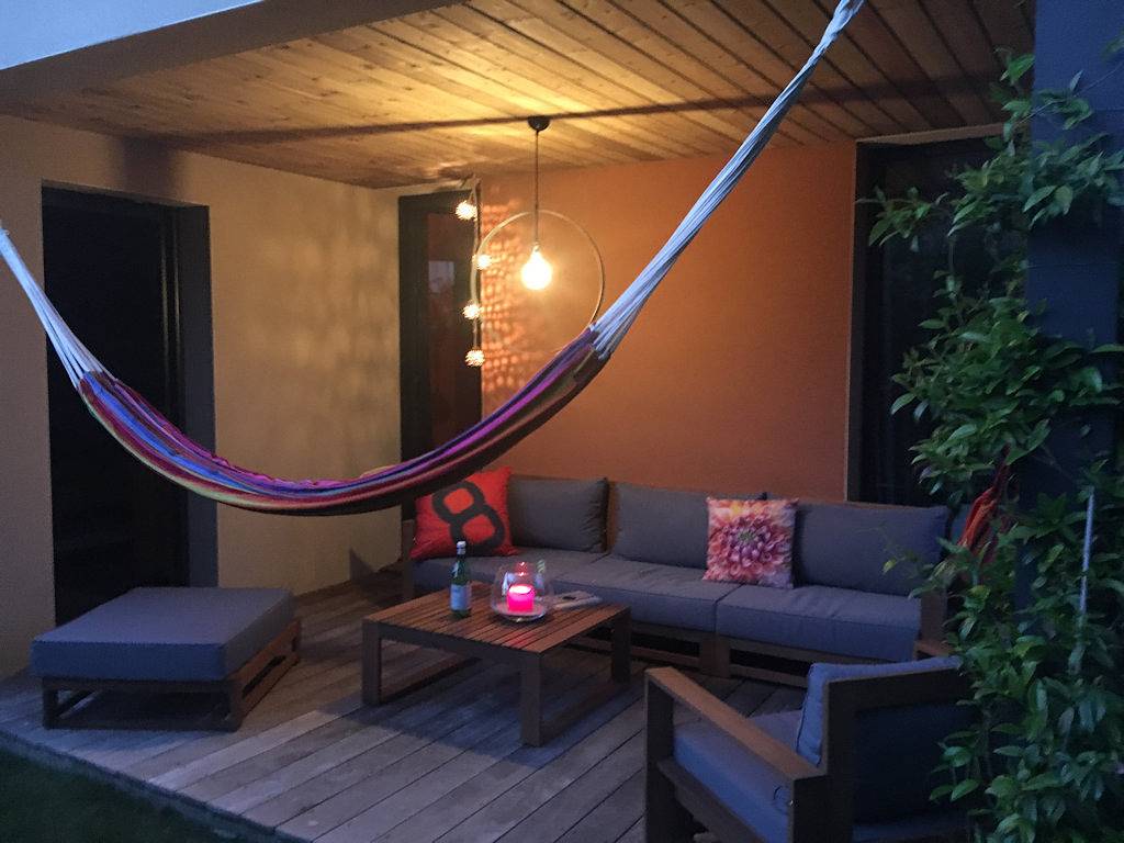 Chambre confortable avec parking et vue sur le jardin à 1,5 km du Mans in Le Mans, Sarthe