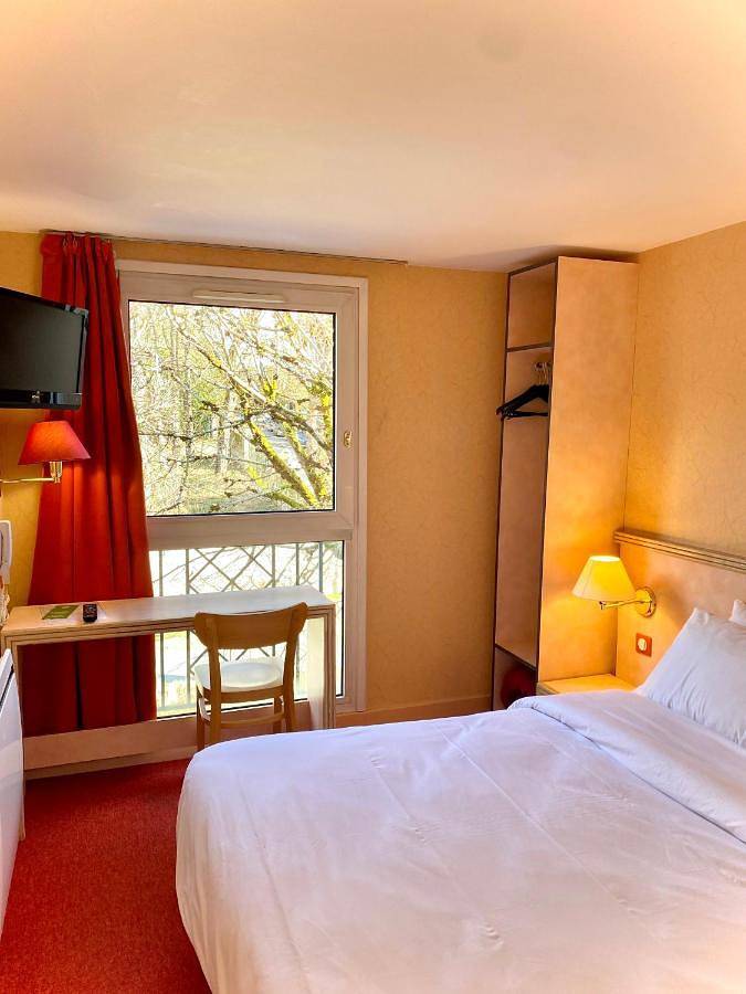 Hôtel pour 2 personnes, avec terrasse à Gif-sur-Yvette - 2