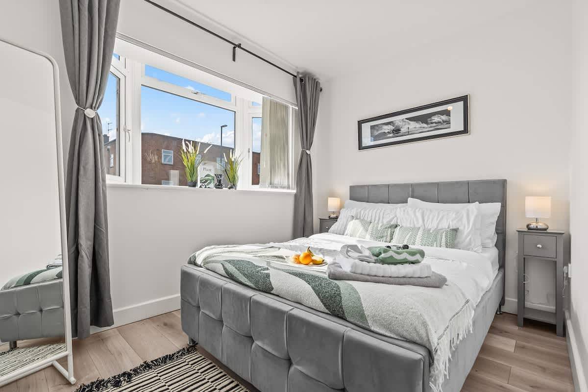 Ganze Wohnung, Perfect Booking | 2 Bed Home with Comfy Beds in Coventry, Birmingham und Umgebung