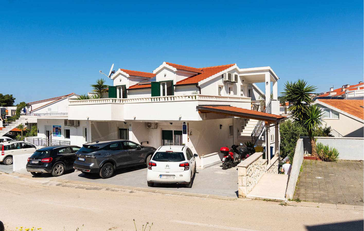 Appartamento vacanze a Isola di Lesina a partire da 314€ a notte