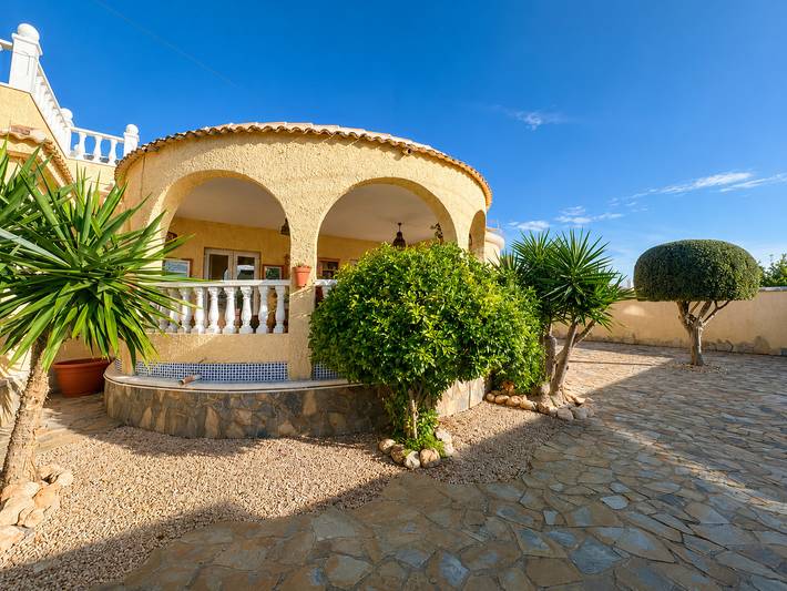 Villa pour 7 personnes, avec Balcon/Terrasse et Jardin à Torrevieja - 3