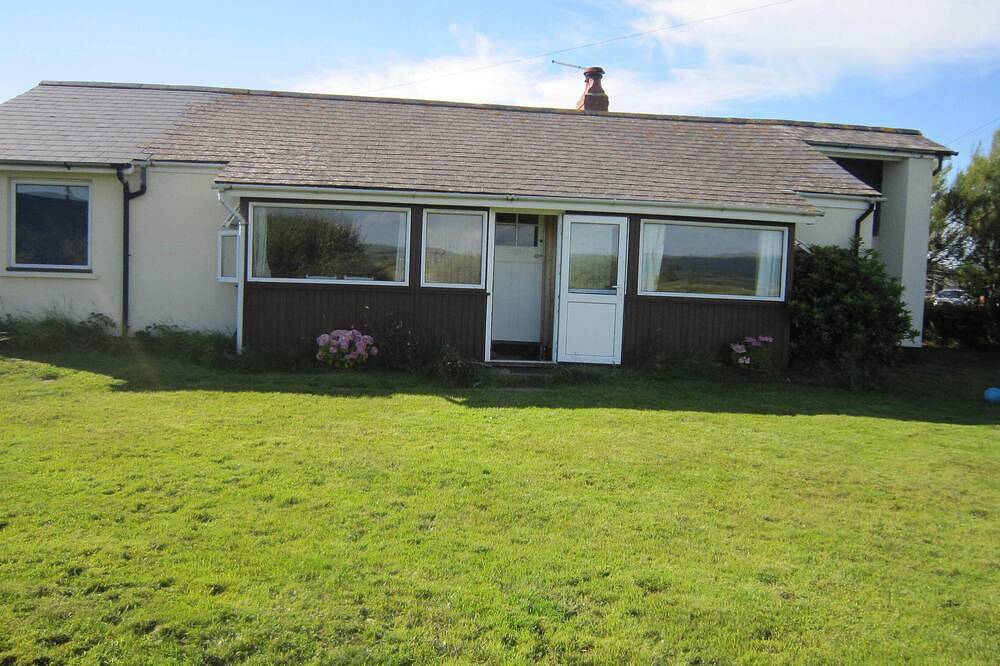 Glamping for 9 People in Ceredigion, Mid-Wales