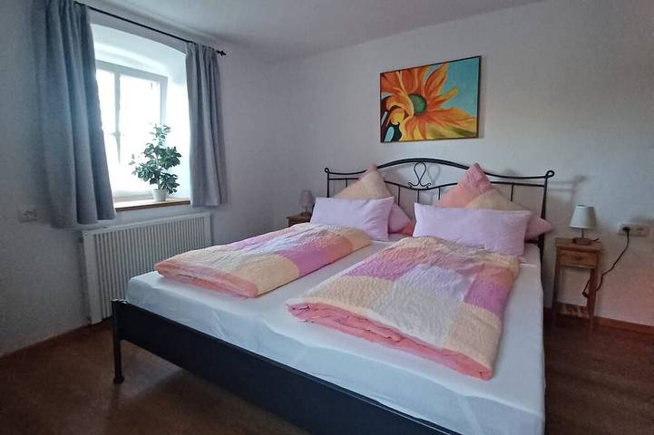 Ferienwohnung für 2 Personen, mit Terrasse in Rottenbuch - 2