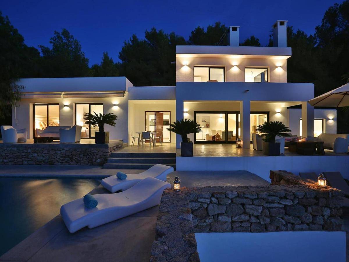 Four-Bedroom Villa in Moncloa-Aravaca, Madrid