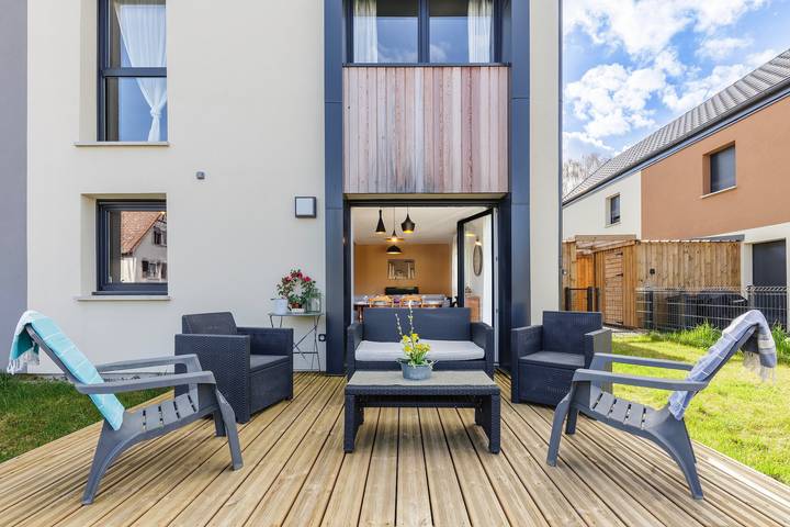 Location de vacances pour 6 personnes, avec jardin et terrasse à Bischwihr