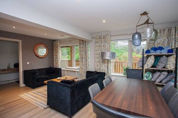 Luxury lodge with hot tub in Argyll & Bute