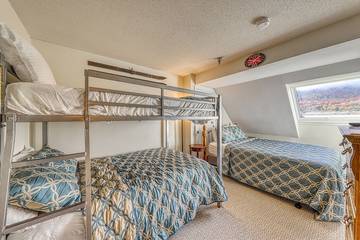 Vacation Apartment for 6 Guests in Killington, Vermont, Picture 2