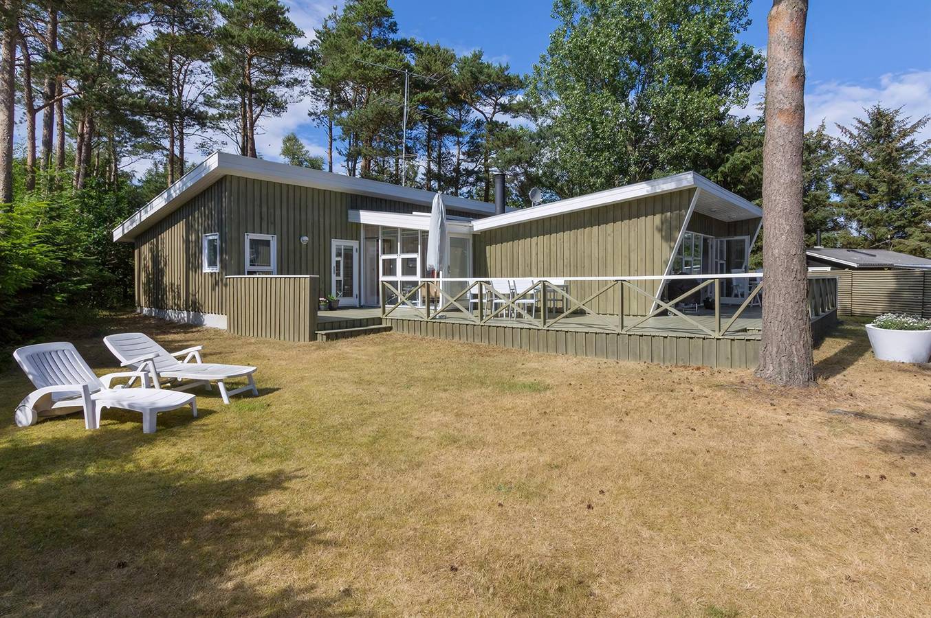 Stunning home in Sæby w/ Sauna, Wifi and 4 Bedrooms in Sæby, Nordostjütland