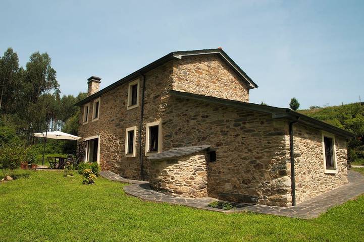 Ferienhaus für 6 Personen, mit Terrasse und Garten, mit Haustier - 1