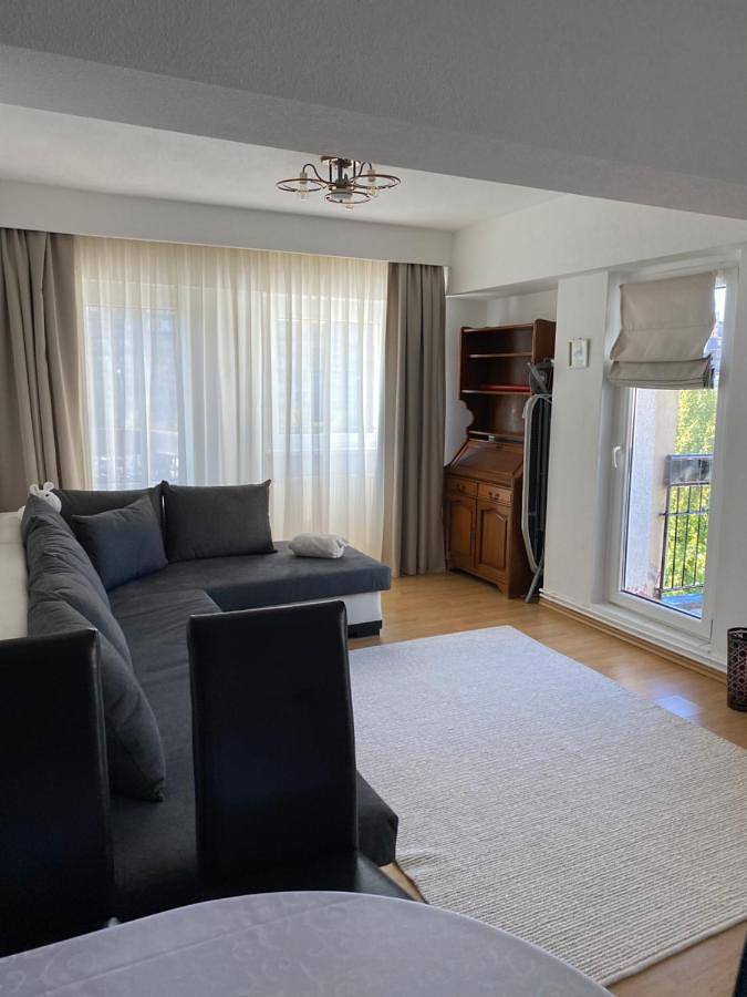 Gîte pour 5 personnes, avec vue et balcon dans Baia Mare - 3