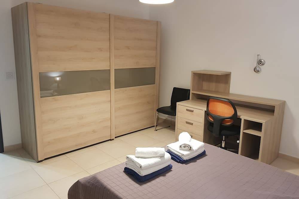 Ganze Wohnung, Luxury Apartment with breath taking views close to Golden Bay in Mellieha, Insel Malta