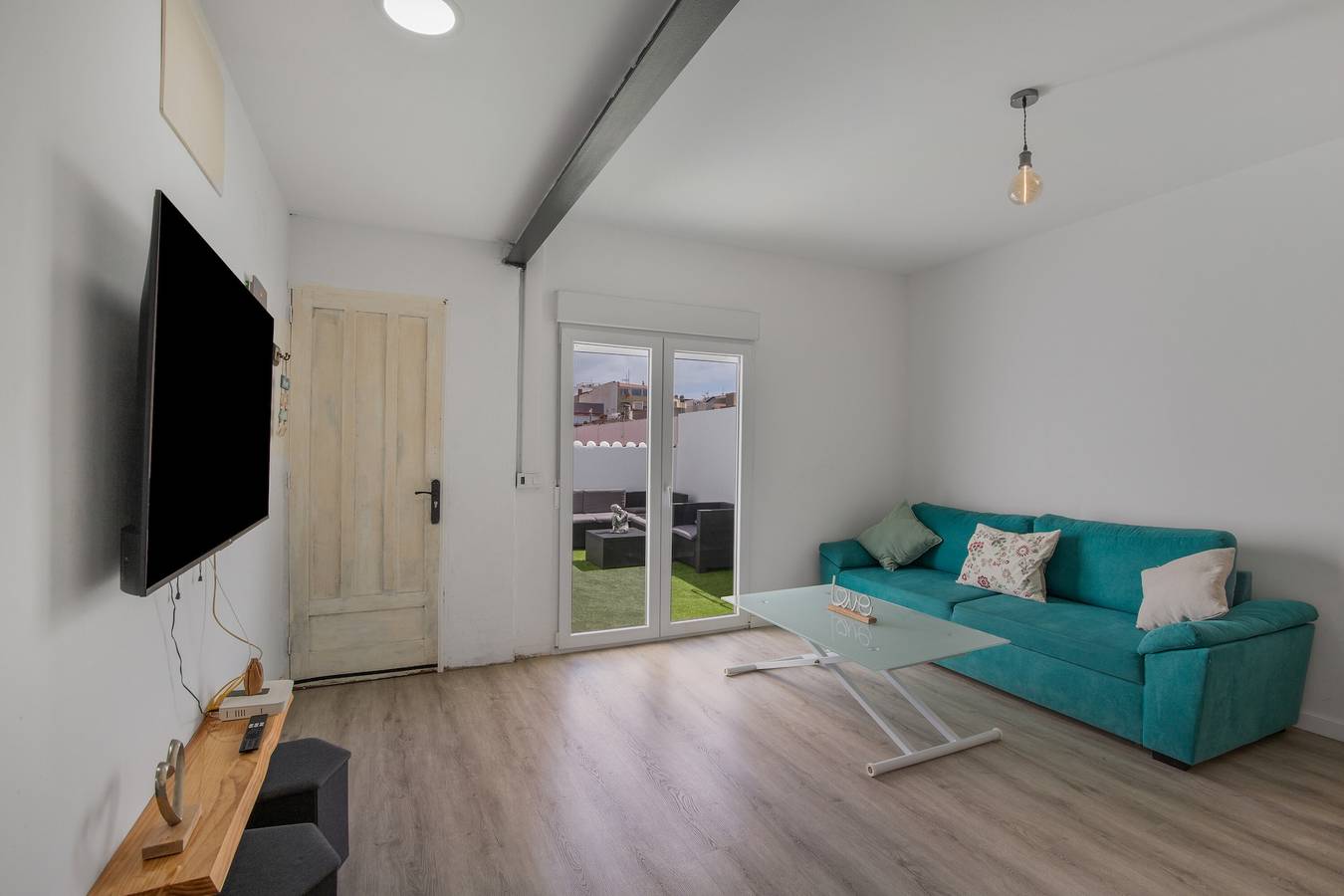 Casa de Vacaciones 'Us' con Terraza Privada y Wi-Fi in Arinaga, Agüimes