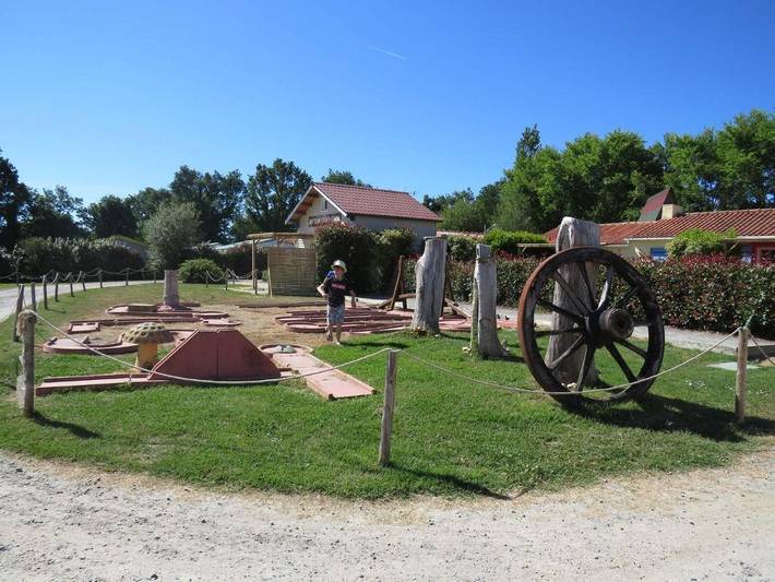 Location de vacances pour 4 personnes, avec piscine et terrasse, animaux acceptés à Sallertaine - 4