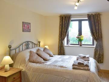 Log Cabin for 2 People in Ingham (Norfolk), Norfolk, Photo 4