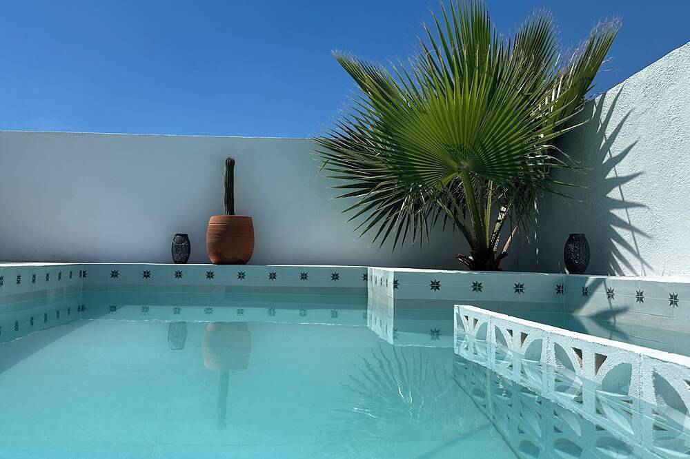 Large cave house for up to twelve guests in Benamaurel, Geoparque de Granada