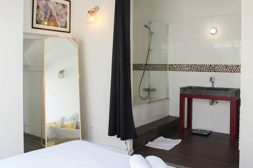 Entire apartment, Family apartment ideal for a stay in Paris in Colombes, Hauts-de-Seine