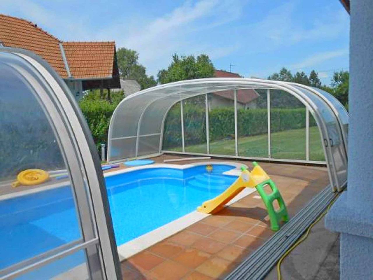 Vakantiehuis voor 6 personen met groot zwembad in Mariënbad, Zuidelijke oever van het Balatonmeer
