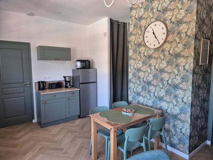 Location de vacances pour 4 personnes, avec jardin ainsi que piscine et vue à Soubran - 4