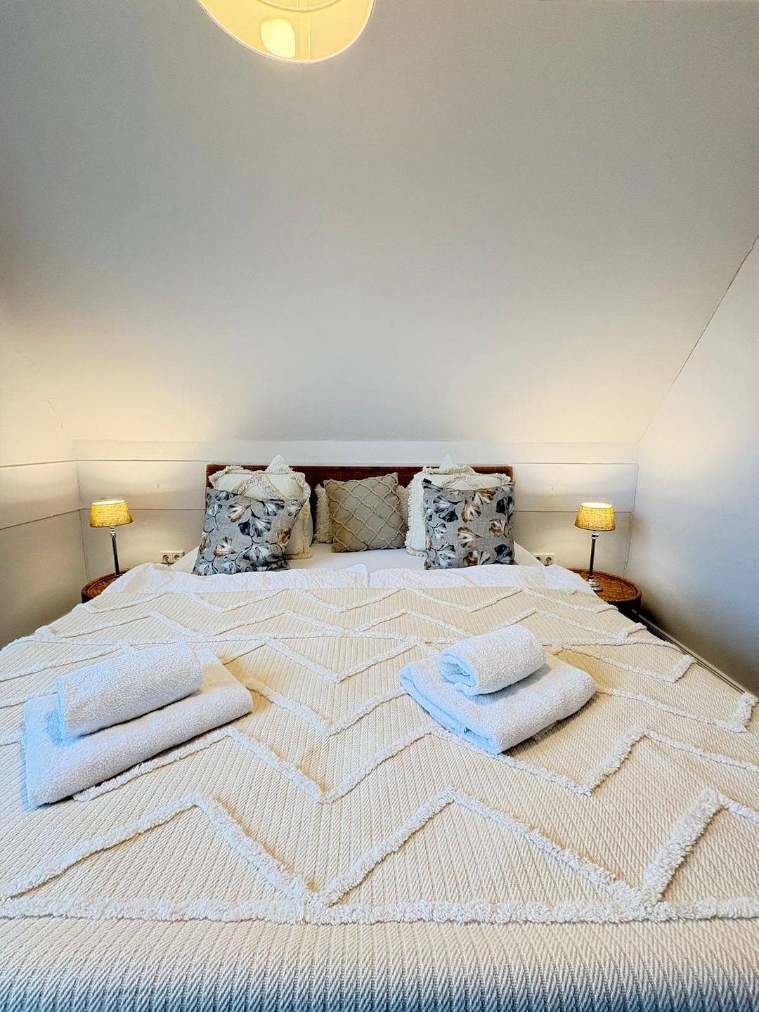 Ganze Wohnung, Komfortable Ferienwohnung "Insel-Auszeit" auf Pellworm mit Balkon Gartenblick in Tammensiel, Pellworm