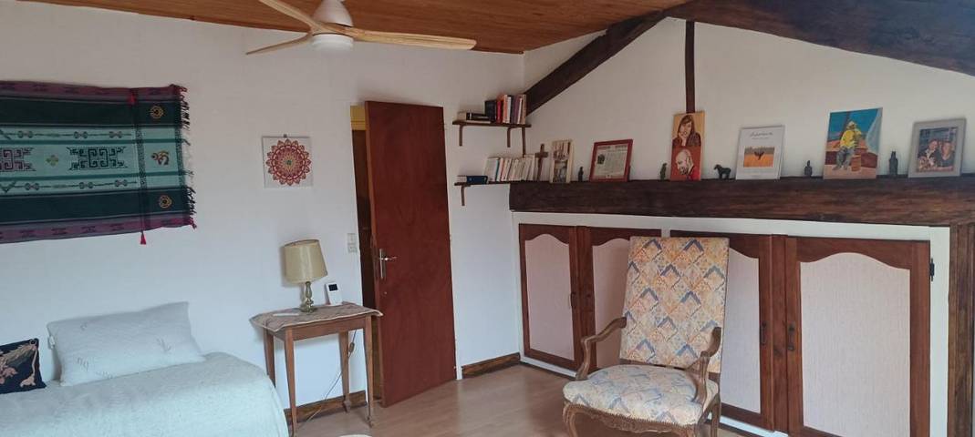 Chambre d’hôte pour 3 personnes, avec Terrasse et Jardin