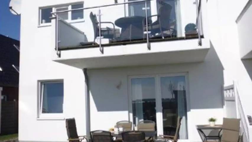 Ferienhaus für 8 Personen, mit Garten in Burgstaaken
