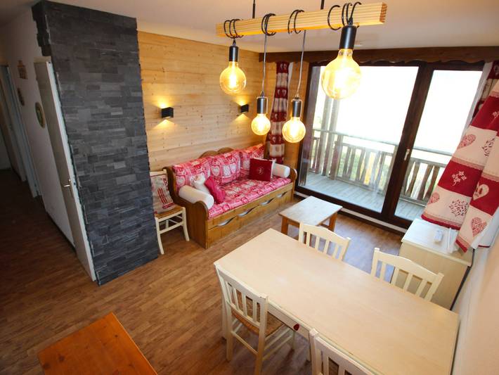 Apartamento entero, Apartamento amplio, mascotas Ok - 6 pers. Vista al parque in La Norma, Villarodin-Bourget