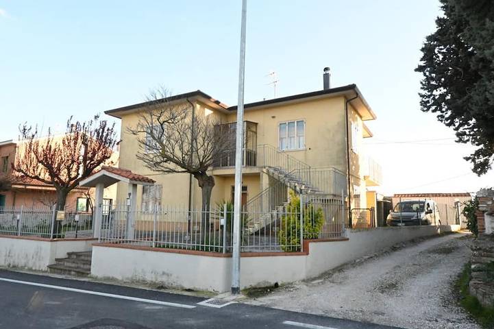 Ferienwohnung für 4 Personen, mit Garten