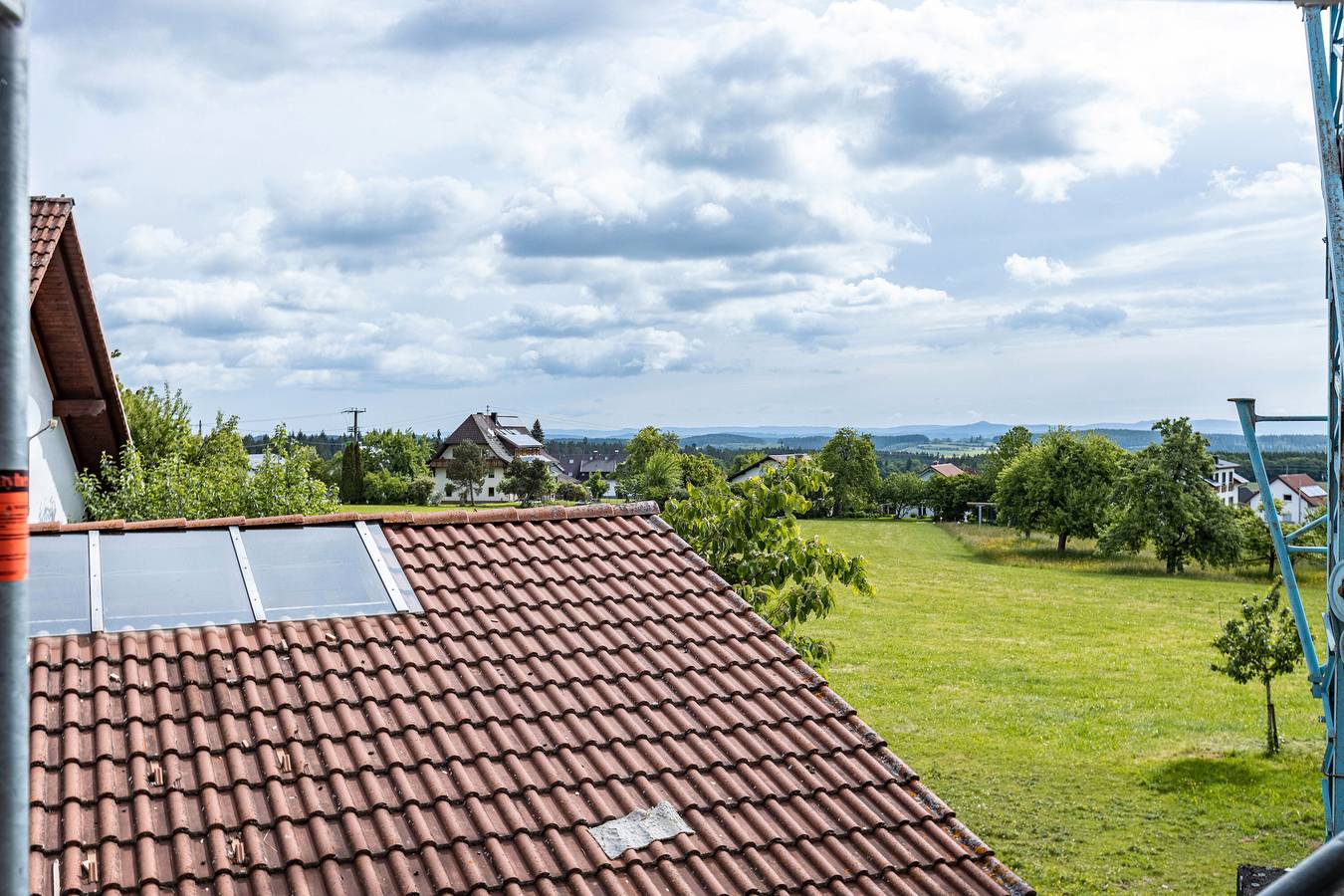 Ganzes Studio, Einzimmerapartment 'Apartment 2' mit Gemeinschaftsgarten, Balkon und Wi-Fi in Donaueschingen, Mittlerer Schwarzwald