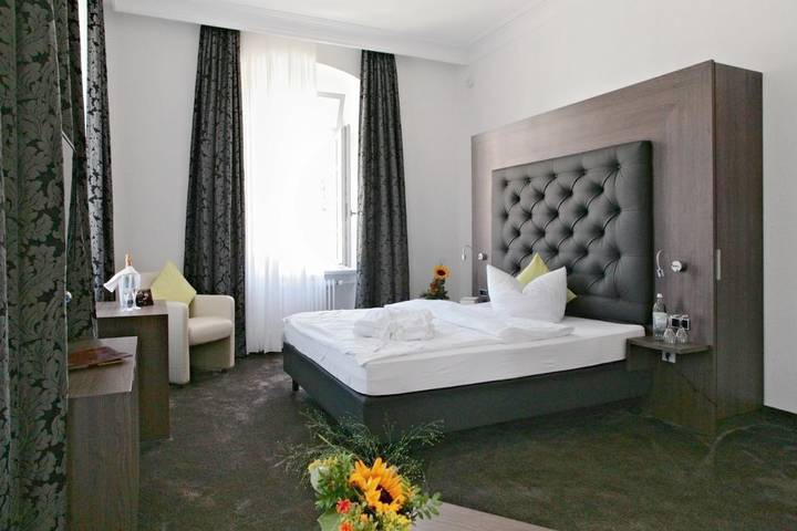 Hotel für 2 Personen, mit Terrasse und Garten sowie Ausblick in Bad Brückenau - 2