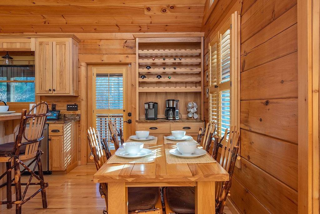 Family Friendly Cabin w/ Hot Tub, Fishing Pond & Game Room 45min to Asheville in McDowell County