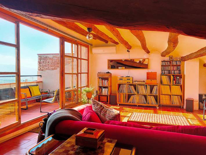 Historic House 'Les Voltes III' with 5 Bedrooms, Private Rooftop & Vineyard Views in Barberà de la Conca, Tarragona Provins