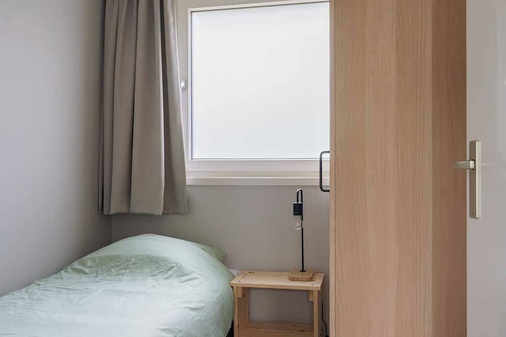 Vakantiewoning aan de zee en havens in Yerseke, Nederlandse Noordzeekust
