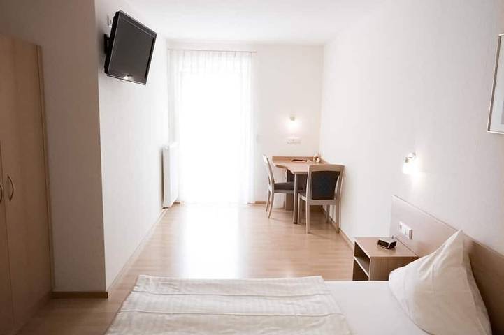 Ferienwohnung für 2 Personen in Landau - 3