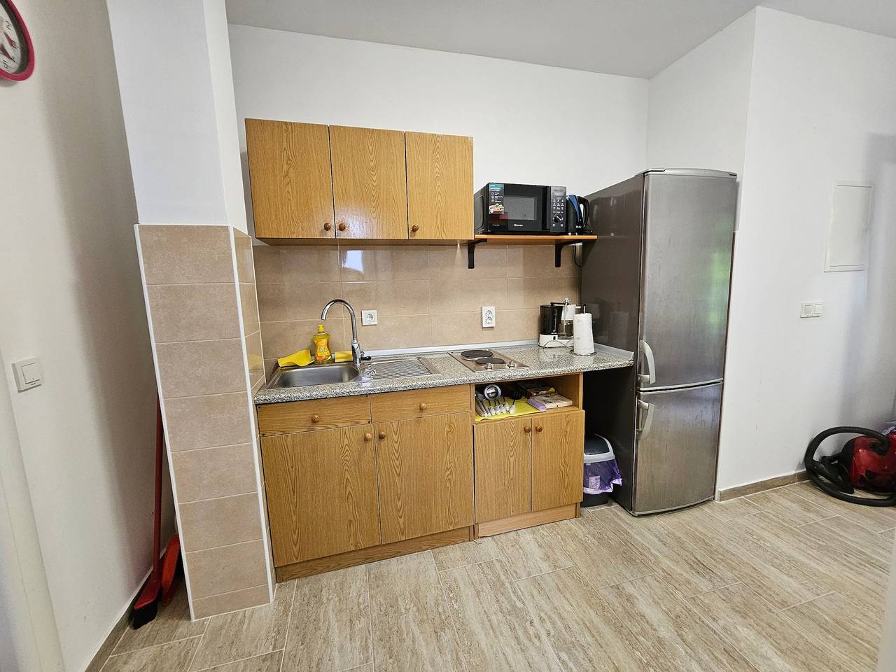 Ganze Wohnung, 1-Zimmer-Ferienwohnung mit Terrasse Mundanije, Rab A-23315-a in Palit, Rab
