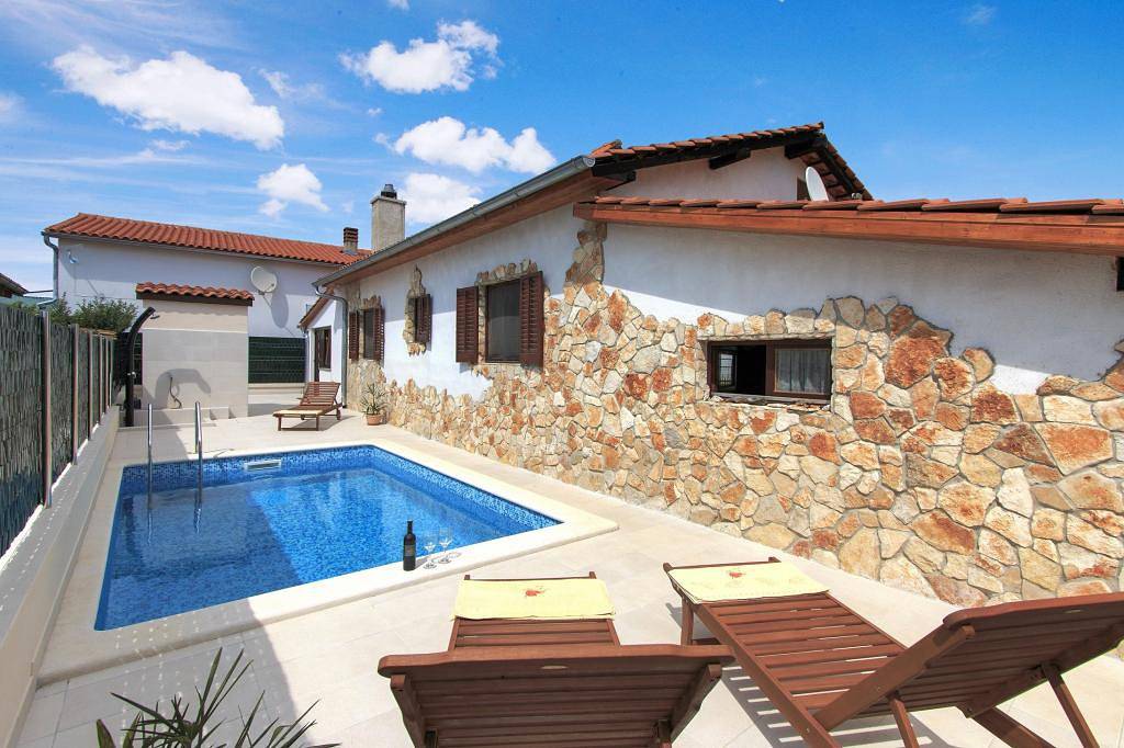 Ferienhaus für 6 Personen mit Terrasse in Südküste Istrien