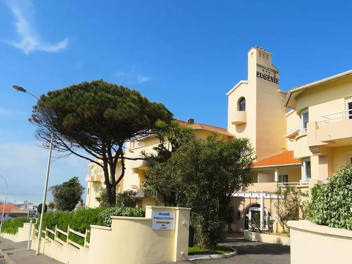 Gîte pour 2 personnes, avec piscine dans Plage de la côte des Basques - 4