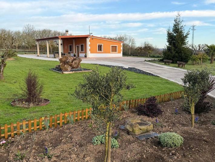Casa de vacaciones para 5 personas, con jardín y vistas, Se admiten mascotas - 1