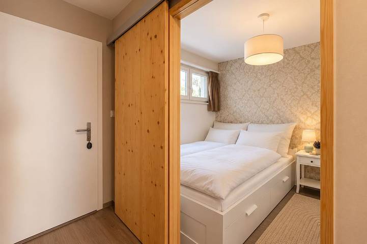 Entire apartment, Laax Central Holiday Apartment with Pool & Sauna in Laax Dorf, Laax