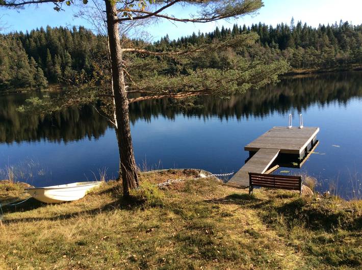Location de vacances pour 4 personnes, avec vue sur le lac ainsi que jardin et terrasse, animaux acceptés à Kungsbacka - 2
