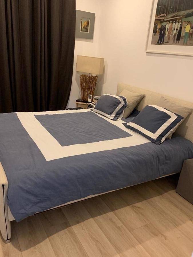Appartement entier, Appart avec piscine chauffée et plage 5 min in Perroy, Lac Léman
