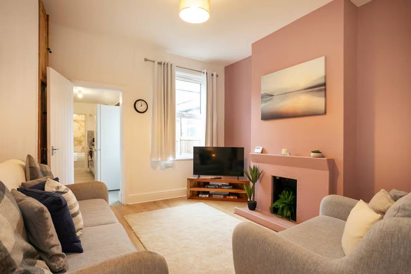 Spacious 3-Bed Home Near Nottingham City Centre - Pass the Keys in Nottingham, Midlands del Este